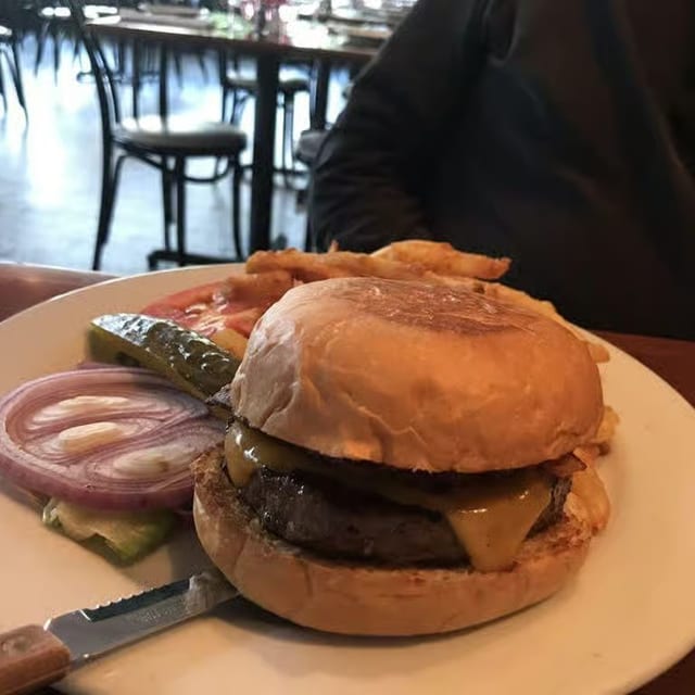 Bacon Cheeseburger.